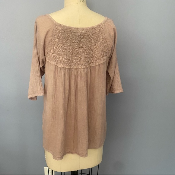 Pink tunic Blouse by Jp and Mattie – Size Medium - Picture 4 of 6